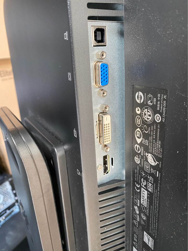 HP LA2205wg- 22 inch Monitor – Computer 